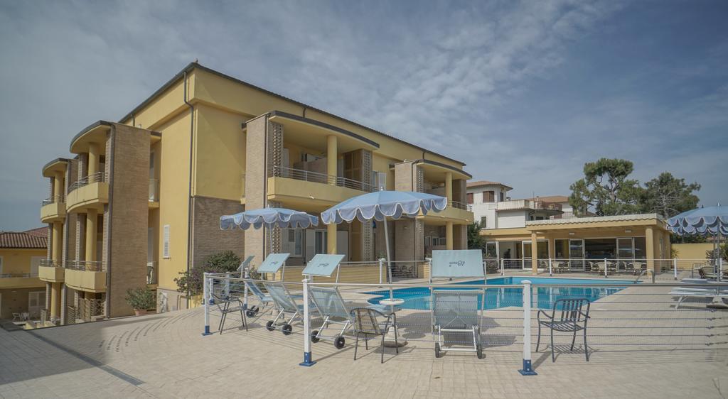 Hotel Residence Il Conero 2 Numana Zewnętrze zdjęcie