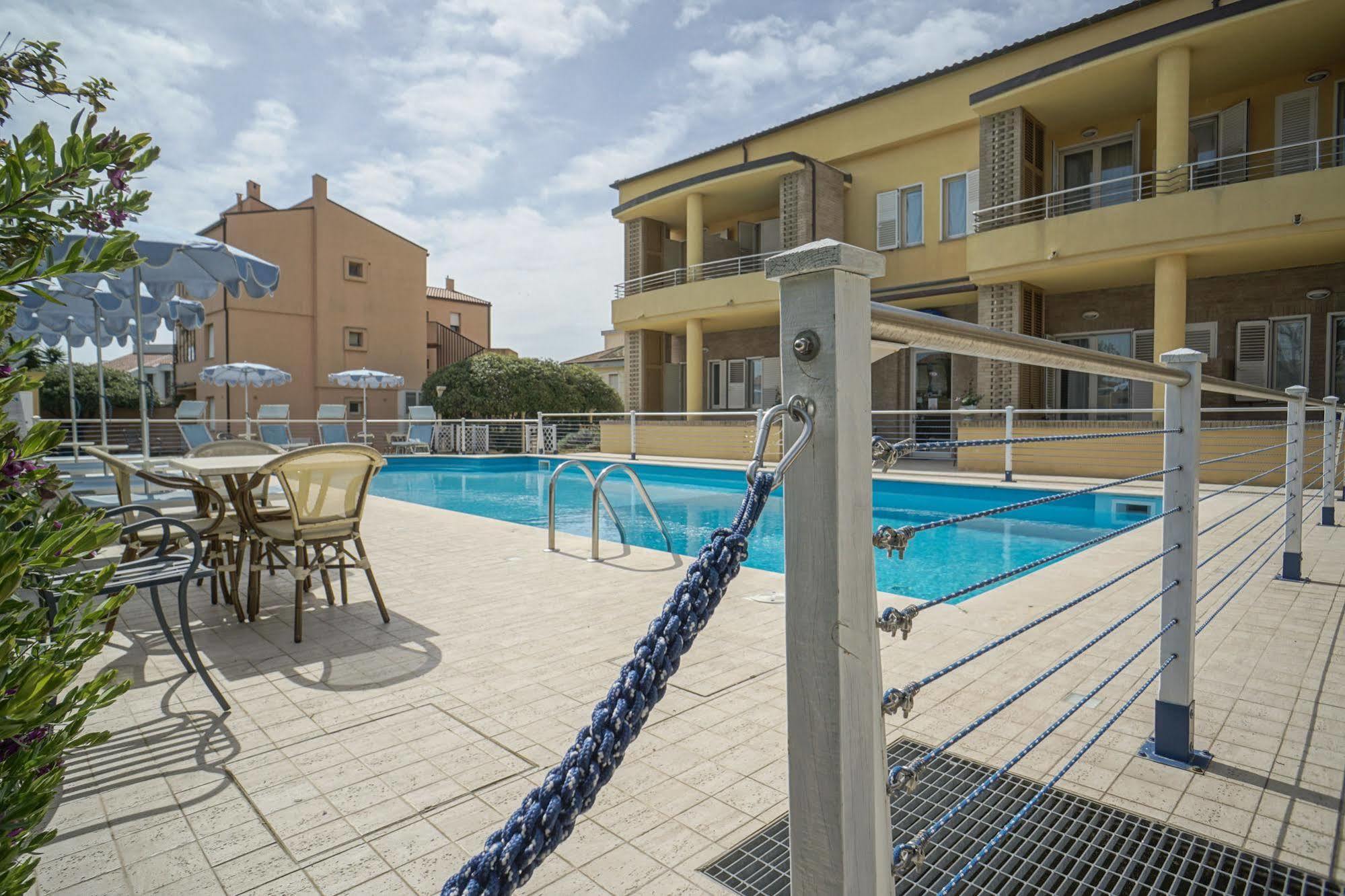 Hotel Residence Il Conero 2 Numana Zewnętrze zdjęcie